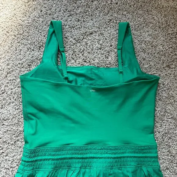 Abercrombie and Fitch YPB Sculptlux Hybrid Flyaway Onesie, Kelly Green, size XL - Picture 8 of 8